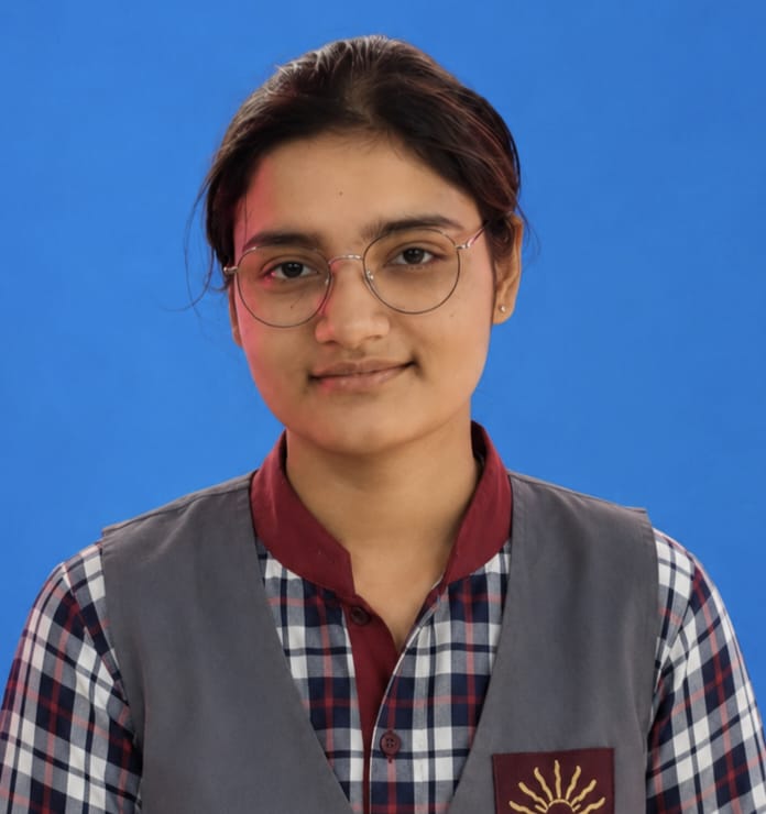 आर्या दीक्षित>
<p><strong class=