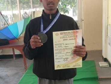 adarsh kumar silver medal 100mts