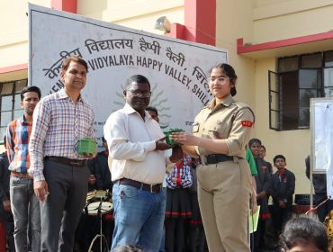 विश्व पृथ्वी दिवस 2024 पर उप प्रधानाचार्य का स्वागत