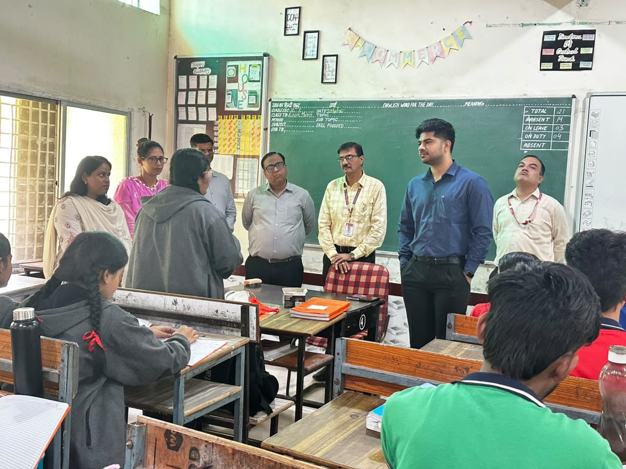 **एसडीएम परासिया श्री शुभम कुमार यादव का दौरा**
