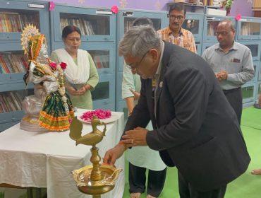 LIGHTING OF LAMP BY CHAIRMAN SIR