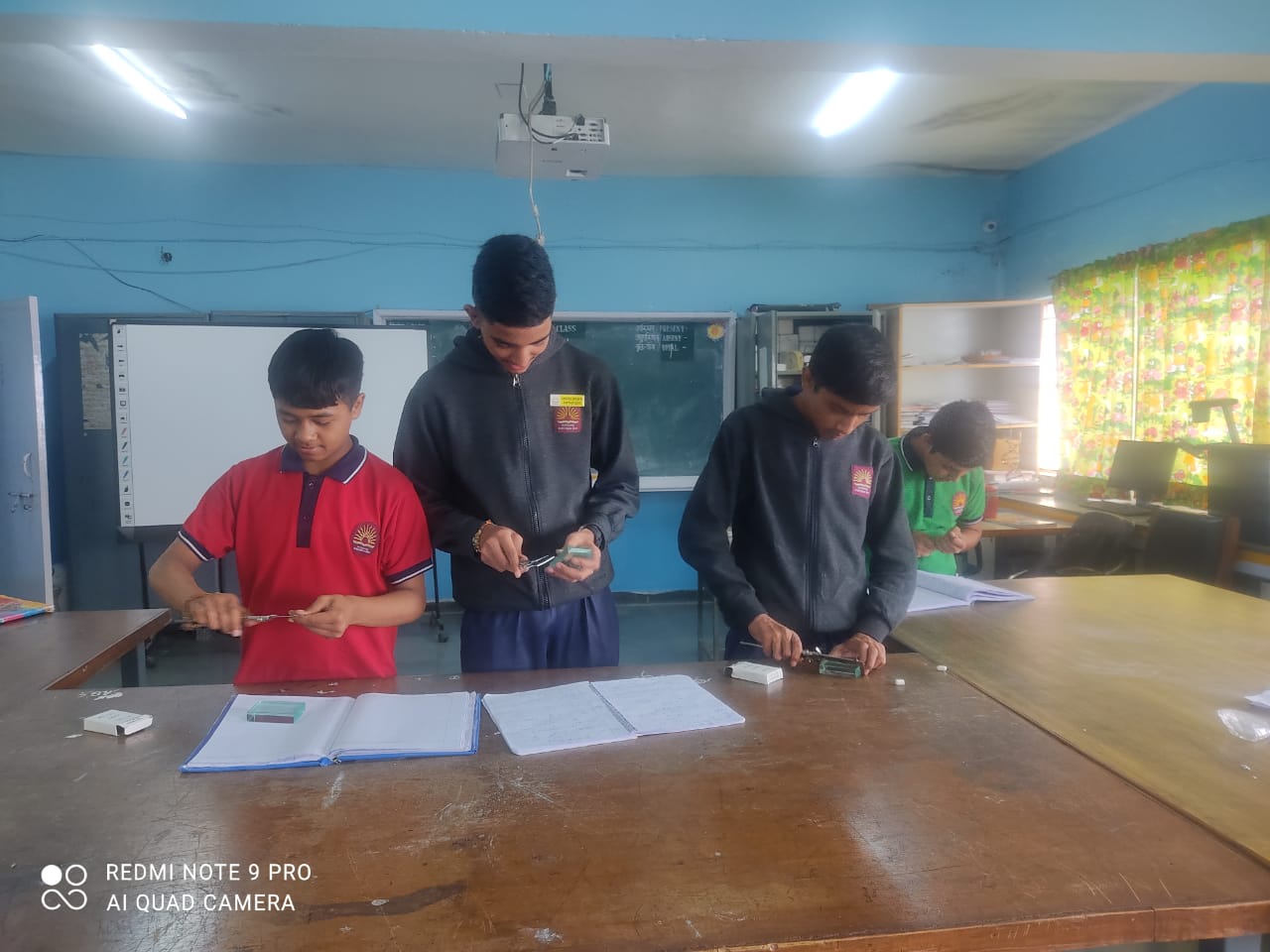 लैब फोटो