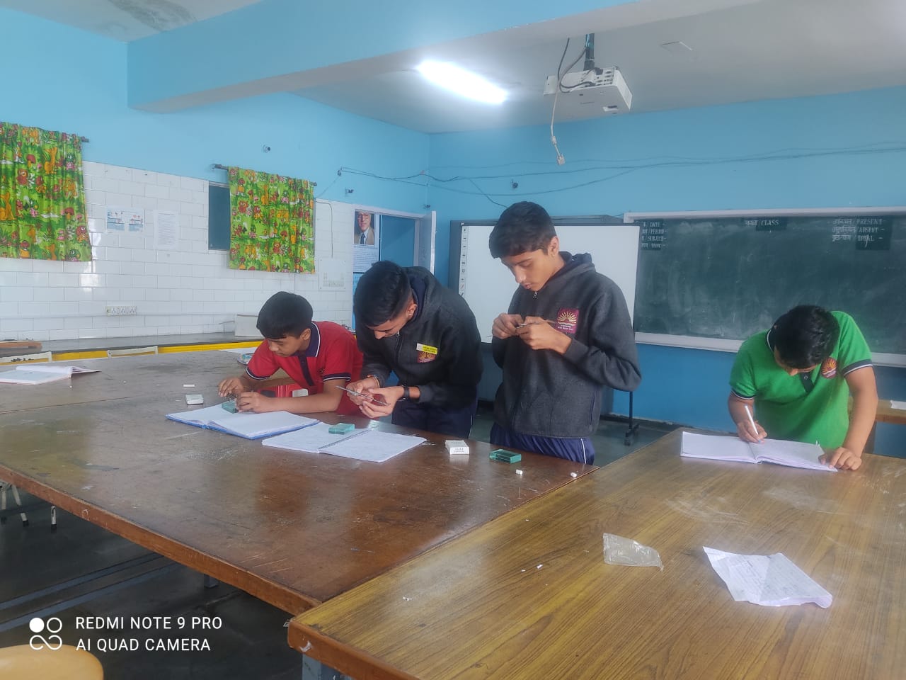 लैब फोटो