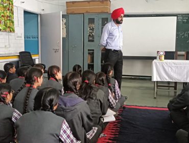 SHRI DIDAR SINGH,AC,KVS RO GURUGRAM visit to vidyalaya