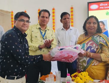 retirement of mrs suchitra (3)