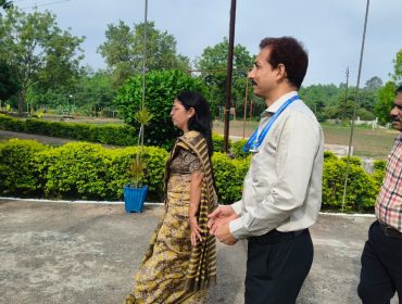 AC Visit 05.08 (7)