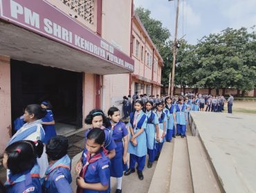 Scouts Lining up