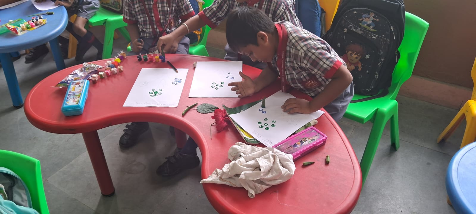 फ़नडे गतिविधियाँ