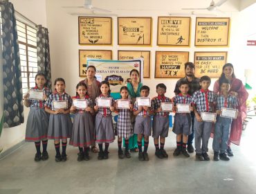 class decoration (4)