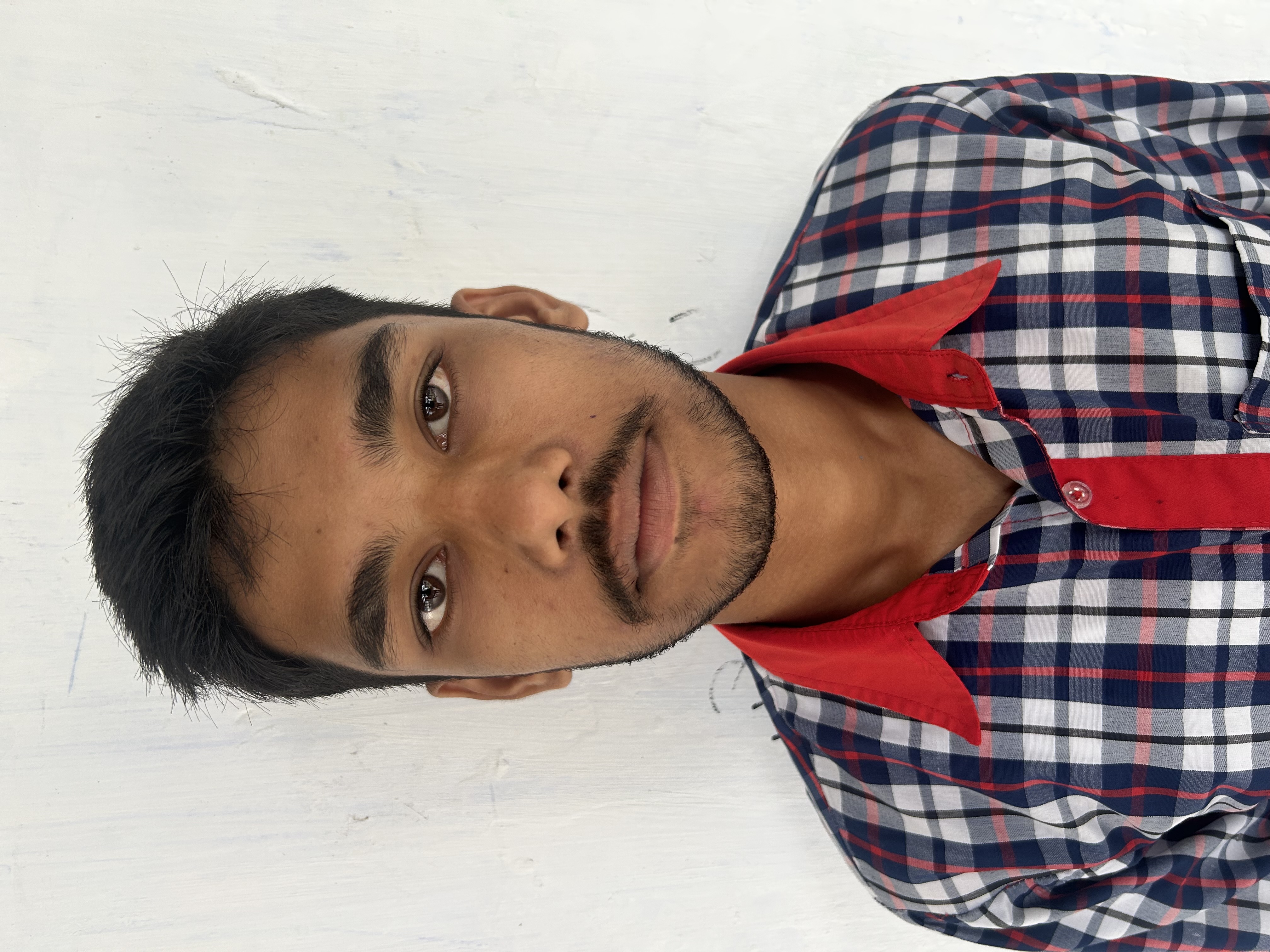 अनीश वर्मा 