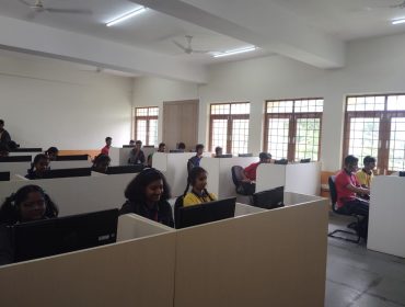 भाषा प्रयोगशाला
