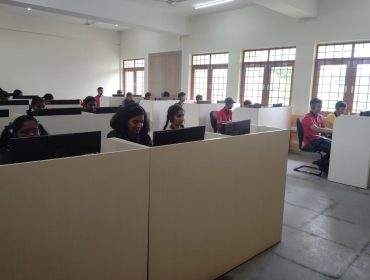 भाषा प्रयोगशाला