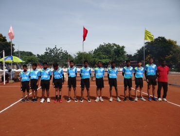 students are waiting for the match to start