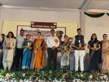 युवा संसद पुरस्कार