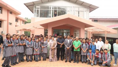 GROUP PHOTO ON VISIT