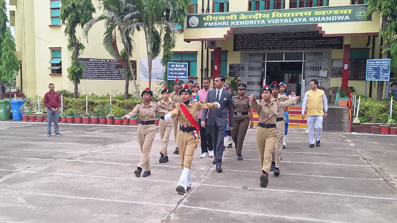 15 AUGUST