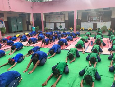 Yog_day