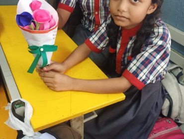 FLOWER MAKING