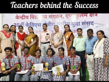 युवा संसद फोटो