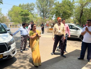 commisioner mam visit (25)