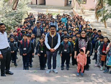 FIELD VISIT PREPARATORY STAGE STUDENTS TO ZOOLOGICAL PARK KANPUR