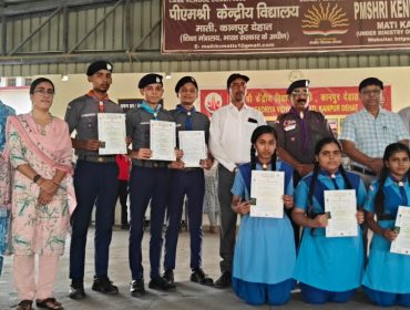 भारत स्काउट एंड गाइड प्रमाण पत्र वितरण (2)