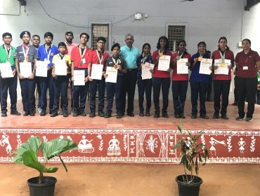 प्रमाणपत्र वितरण