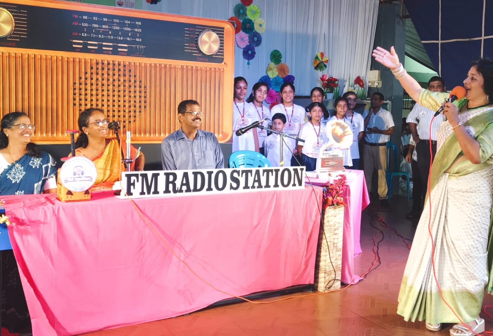 Radio Club at KVKN