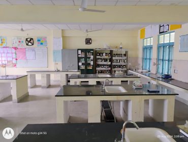 CHEMISTRY LAB