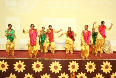 PERFORMANCE ON ANNUAL DAY