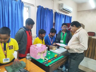 Judges Reviewing Projects