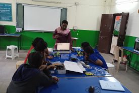 Students performing ATAL activities in the vidyalaya