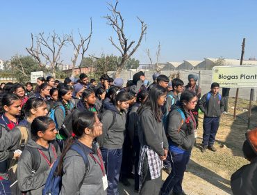 एल.पी.यू. का शैक्षिक भ्रमण