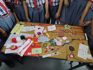 RAKHI MAKING