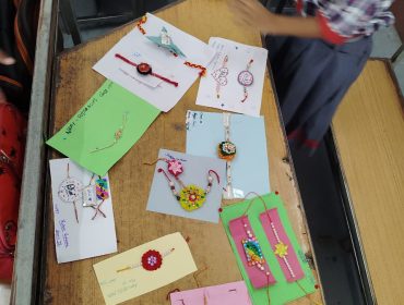 RAKHI MAKING