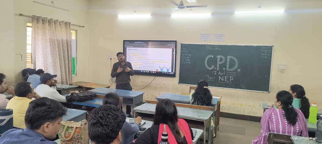 IN-HOUSE TRAINING TO THE TEACHERS