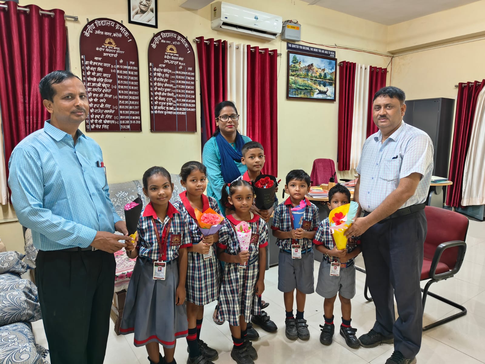 Making bouquet by primary students