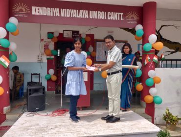 Certificate distribution