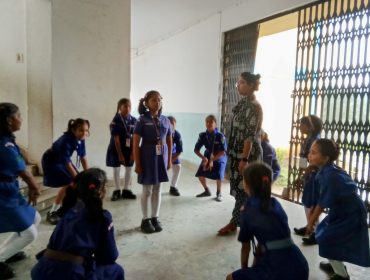 Cubs and bulbul activity