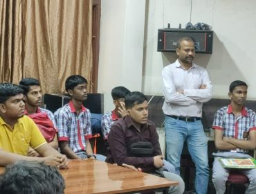 केवी और गैर-केवी छात्रों के लिए कौशल शिक्षा