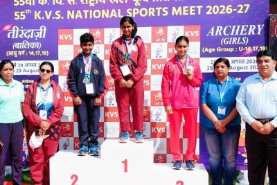 चार्वी ने KVS नेशनल स्पोर्ट्स तीरंदाजी टूर्नामेंट 2026 में गोल्ड मेडल जीता।