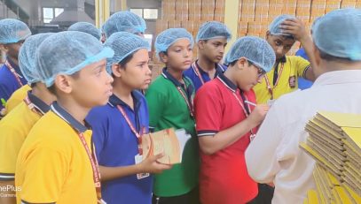 Kv alwar students during Manas factory visit