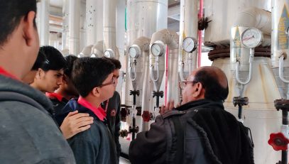 Commerce students visited Manas factory