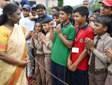 भारत के माननीय राष्ट्रपति का पी एम श्री केवी ग्रेटर नोएडा के छात्रों से संवाद