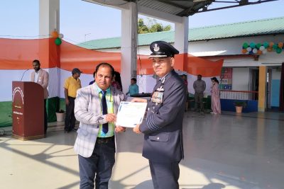 Certificate giving