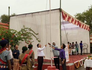 pic-7 flag hosting