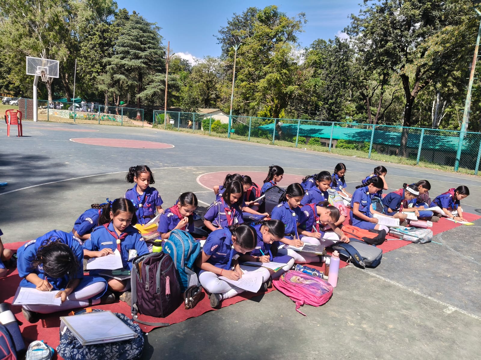 स्वर्ण पंख टेस्टिंग कैंप