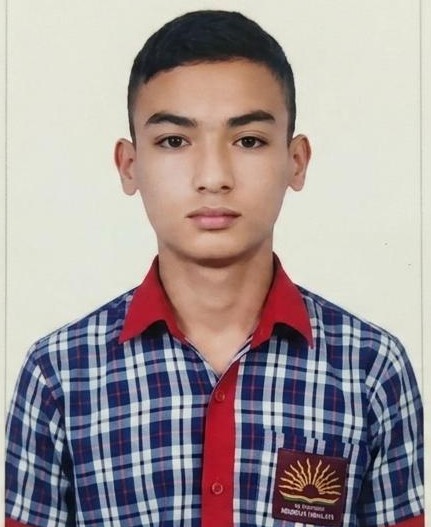 अभिनव  बंगारी