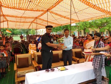 स्वतंत्रता दिवस - मुख्य अतिथि का स्वागत