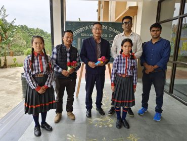 Prerna with two Leaders from SYMA
